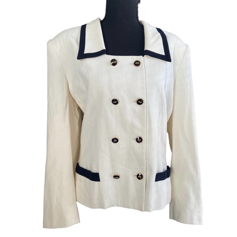 Vintage Kasper White/Black Trimmed Blazer
